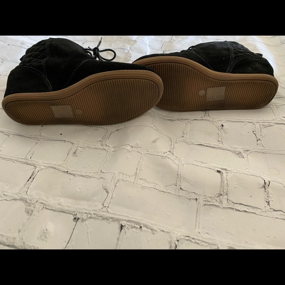 DV by Dolce Vita black wedge booties zipper side sz 8 - Picture 3 of 5